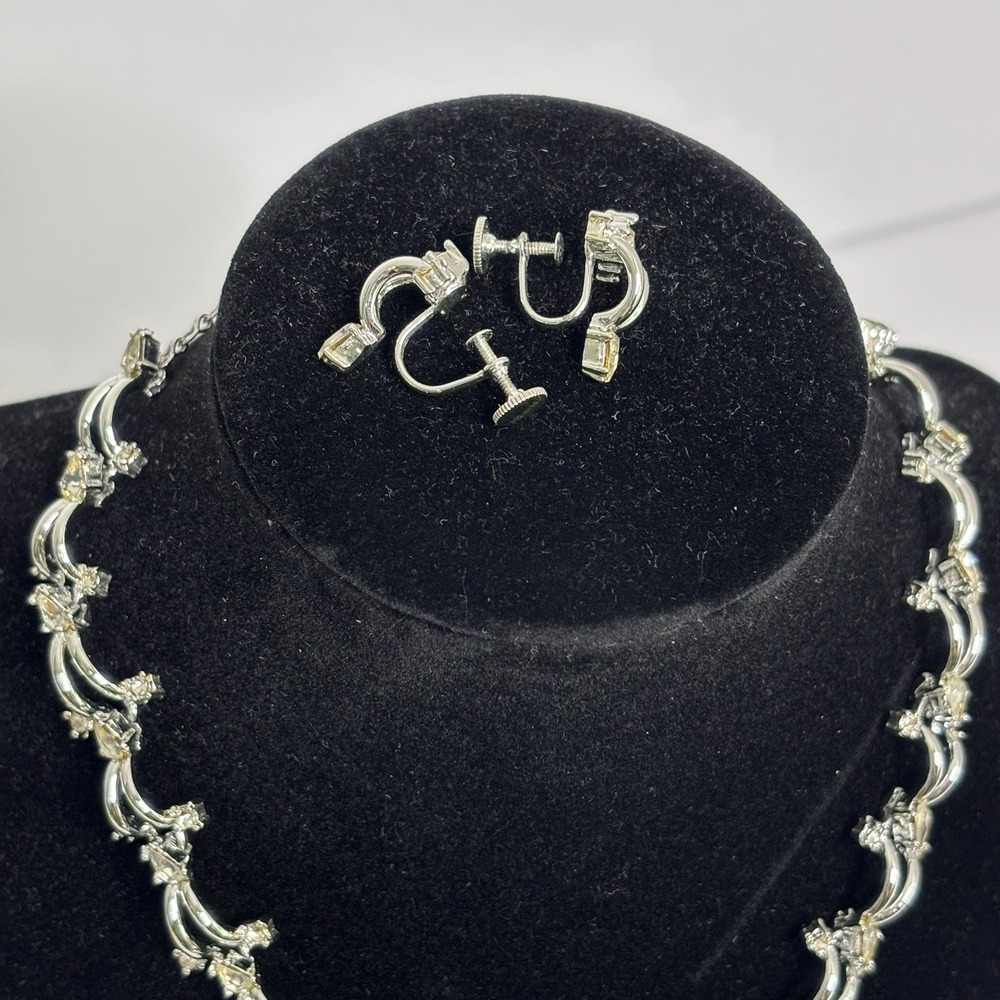 Vintage Duane Necklace & Earrings Jewelry Set - Picture 3 of 4